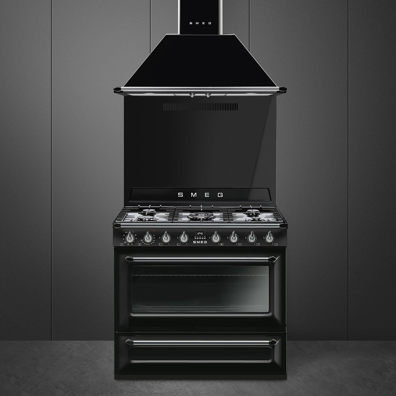 Smeg  90cm Freestanding "The Victoria" Dual Fuel Oven & Stove TRA90BL2 - Factory Seconds Discount